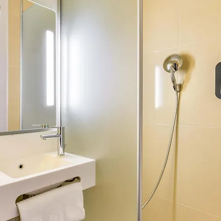 Hotel Centre Le Millenaire 2*