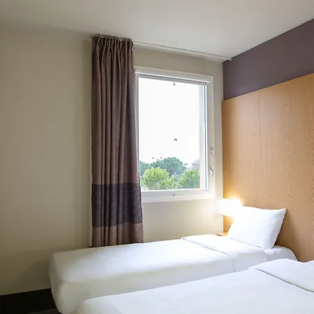 Centre Le Millenaire 3 Etoiles