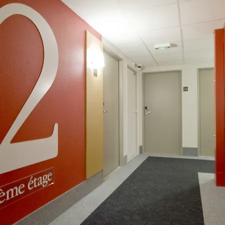 מלון Centre Le Millenaire