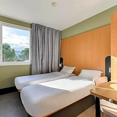 Centre Le Millenaire 3 Etoiles 몽펠리에